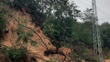 Седем са вече потвърдените жертви на свлачището в Казамичола Терме