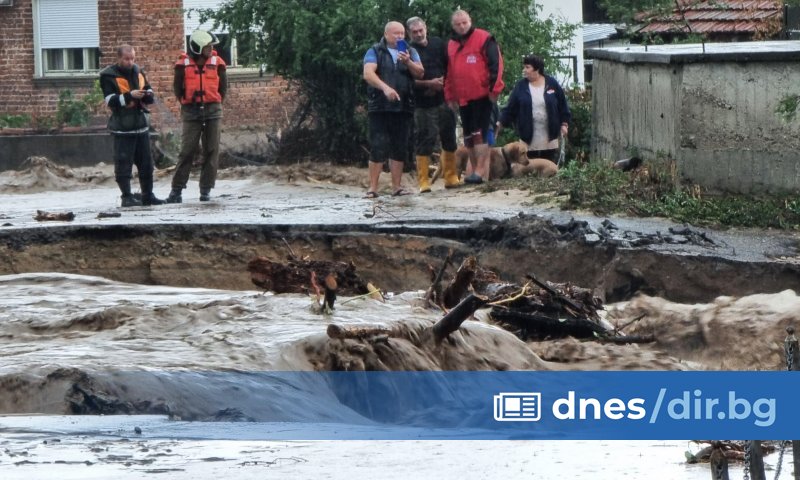 Пострадалите от наводненията в Карловско все още не са получили нищо
