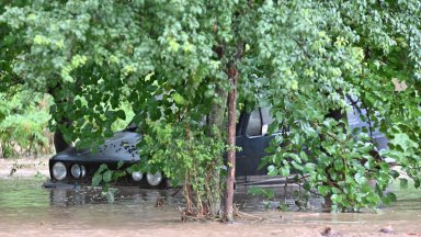 Водата във всички населени места в общините Карлово и Сопот