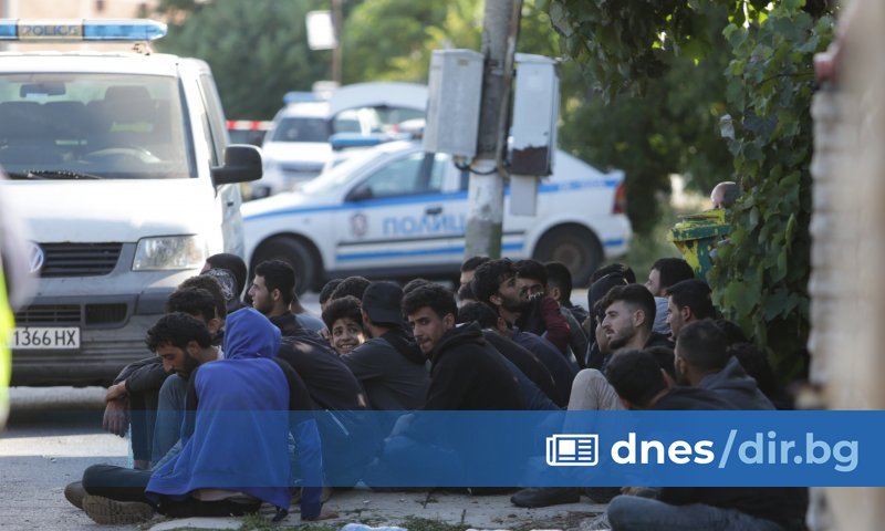 Софийска районна прокуратура задържа за срок до 72 часа 52-годишен