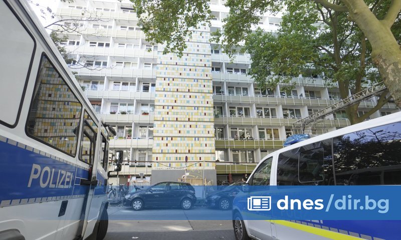 Полицията в Берлин съобщи, че нейни служители са застреляли днес