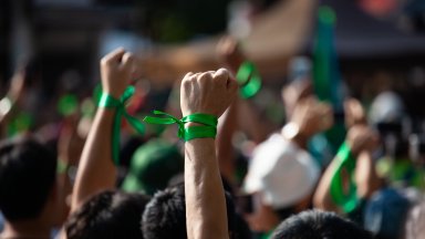 Екоактивисти прекратиха окупацията на тунел прокопан под път в югоизточното