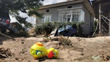 Държавата ще осигури временни жилища на тези които са изгубили