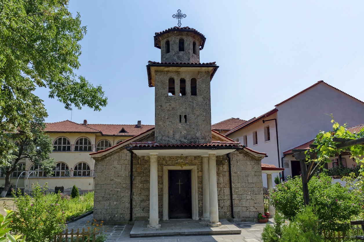 Манастирът „Св.св. Петър и Павел” е единственият родопски манастир в Пазарджишка област