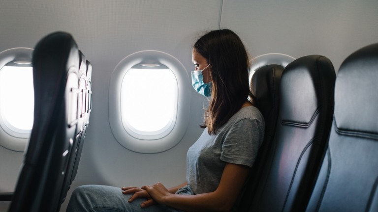 Предпазните маски вече няма да са задължителни в самолетите в Германия