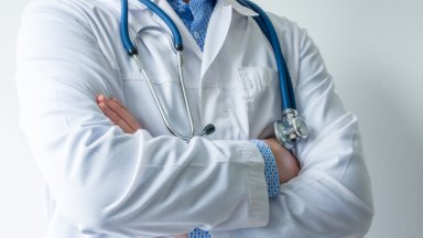 Съпътстващите състоянието уринарни смущения като се започне от увеличаване