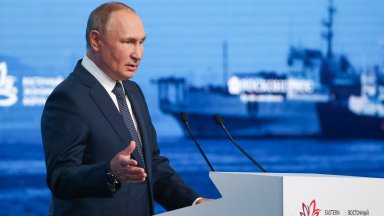 Президентът Владимир Путин заяви че руската армия трябва да спре