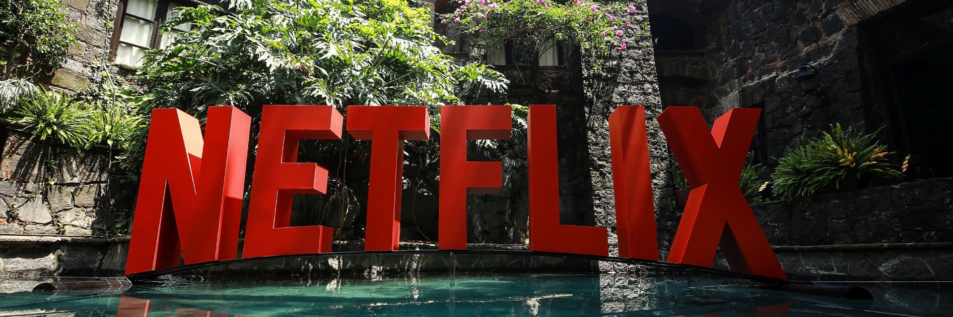 Netflix обяви завръщането на обичаната фентъзи поредица 21 години след телевизионния й дебют