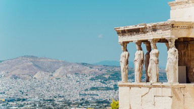 Атина и Лисабон са най-евтините градове за уикенд туризъм в Европа, Слънчев бряг за лятна ваканция