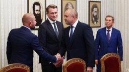 "Лукойл" вече работи със служебния кабинет по мерки за икономическа стабилност (видео)