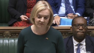 Новият премиер на Великобритания Лиз Тръс обяви в парламента пред