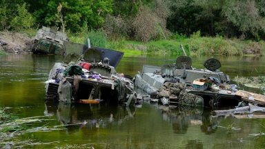В традиционното си обръщение украинският президент Володимир Зеленски заяви че