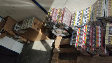 Митничарското куче Ран откри 12 400 къса цигари в автомобил