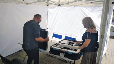 Транспортирането на машините започва в 17 00 часа от склада за