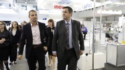 Кабинетът подготвя схема за компенсации за бизнеса заради скъпия газ 