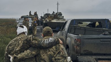Близо 300 прокурори са в редиците на украинската армия каза