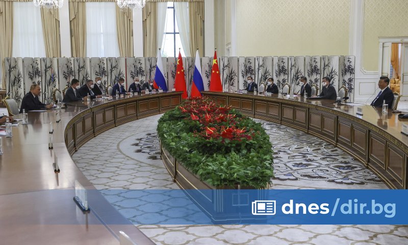Руският президент Владимир Путин осъди днес в разговор китайския лидер