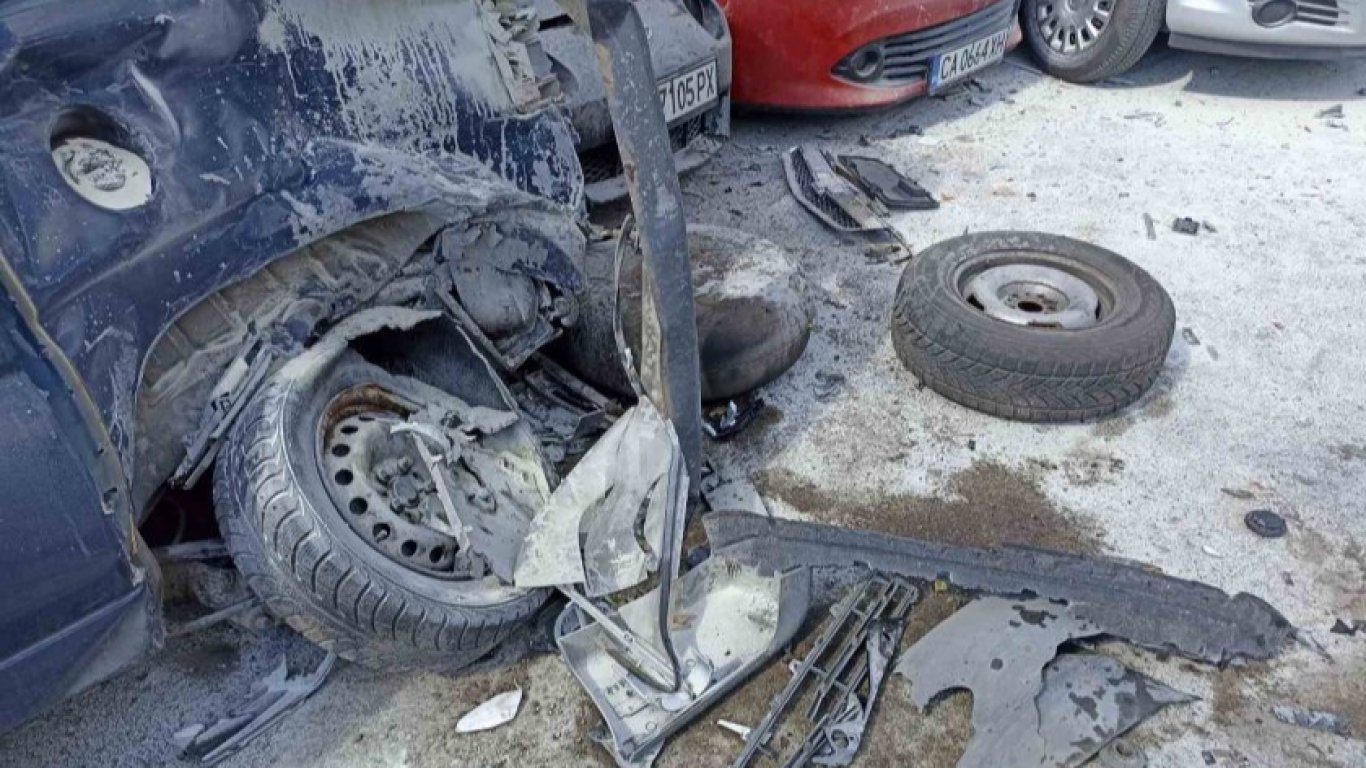 Пуснаха под гаранция пияната и дрогирана шофьорка, помела 5 коли в София
