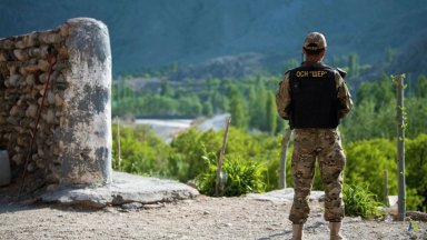Властите в Киргизстан и Таджикистан се обвиняват взаимно за обстрели