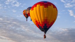 Руснаци поставиха световен рекорд за дълъг полет с балон 