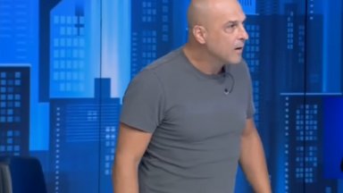 Който не се е научил на уважение има повече зъби