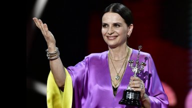 Жулиет Бинош получи наградата за цялостно творчество на кинофестивала в Сан Себастиан