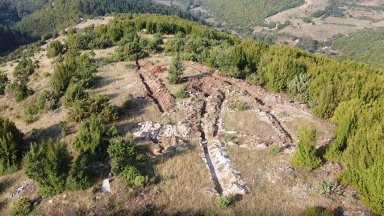 Иманяри унищожиха раннохристиянския некропол на над 6000 години край гърменското