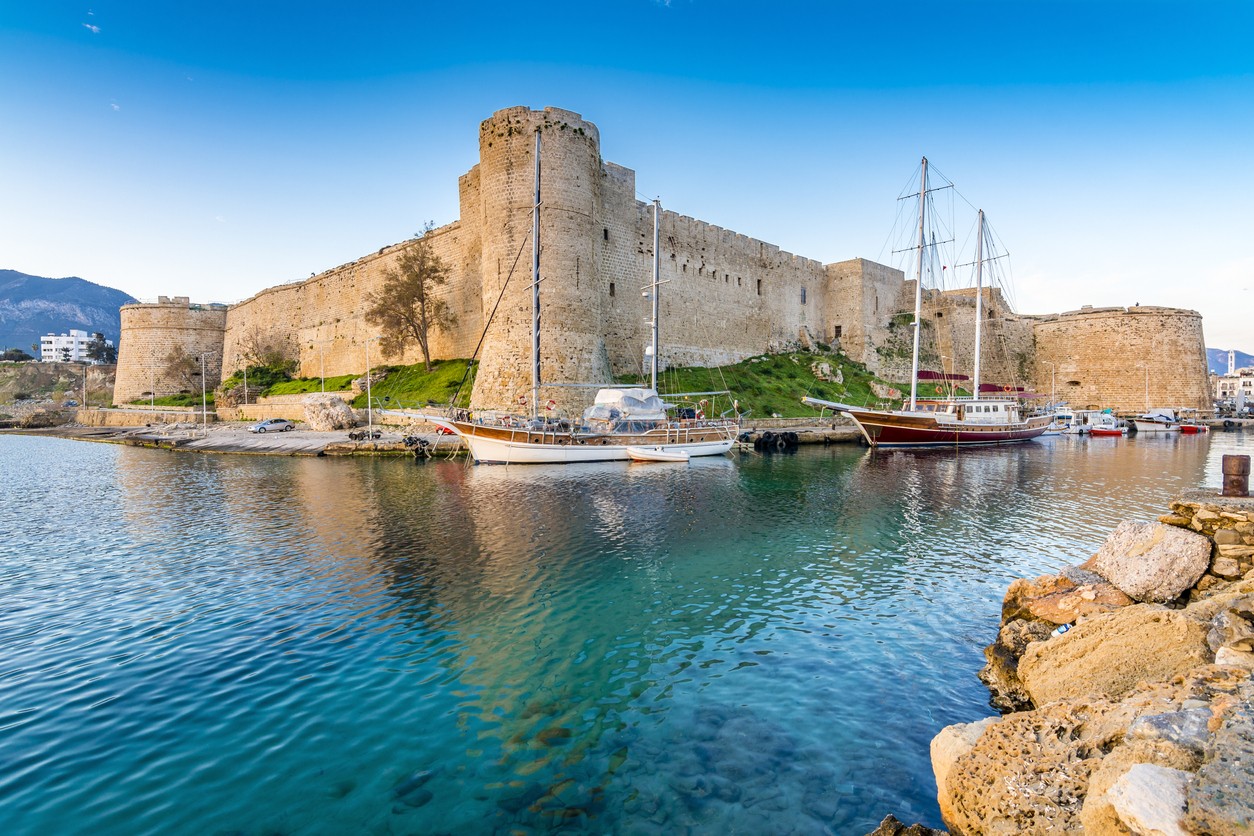 Замъкът Кирения в Северен Кипър