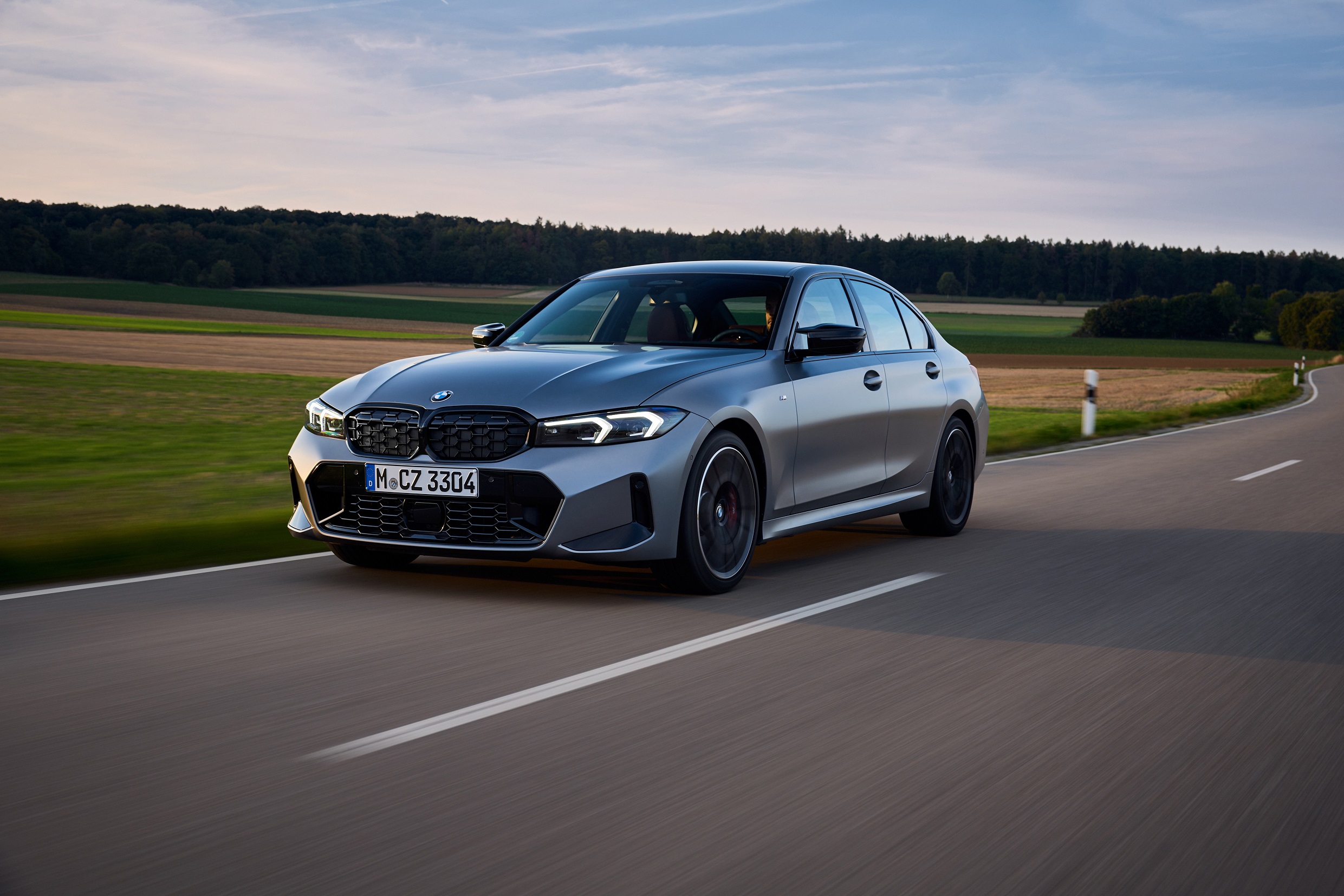 BMW представи обновената Серия 3