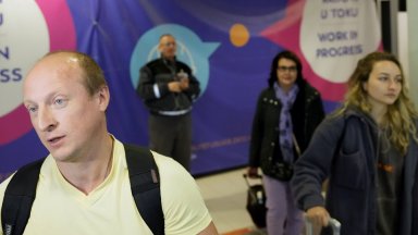Руснаците бягат към Финландия, Сърбия и Дубай, самолетните билети стигнаха 9200 евро