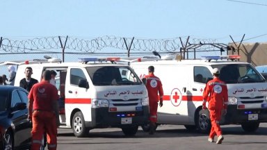 Най малко 77 мигранти се удавиха край бреговете на Сирия след