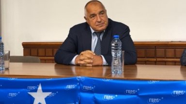 Имаме едно много счупено нещо наречено държава и трябва да