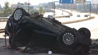 Полицаите Любка Гечева и Георги Малински от столичното 6 о Районно