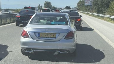 Неделният следобед бе кошмарен за шофьорите на магистрали Е 79 Тракия