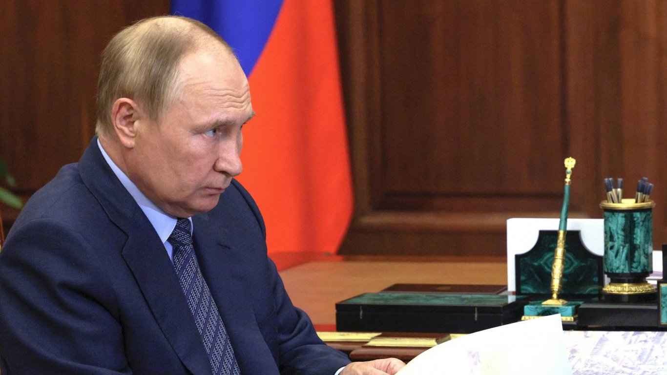 Москва: запрет Путина будет распространяться на все нефтяные сделки с западными странами 