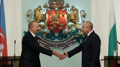 Президентите на България и Азербайджан Румен Радев и Илхам