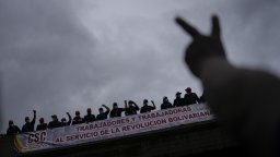 Венецуела освободи седем американци срещу двама роднини на Мадуро