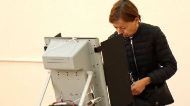 ГЕРБ печели изборите и то с голяма преднина пред Продължаваме