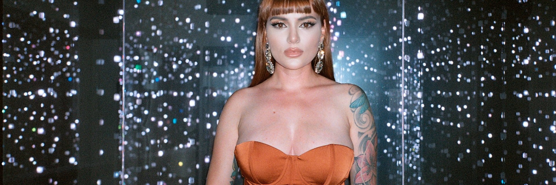 Рут Колева подписа с третата по големина звукозаписна компания в света 