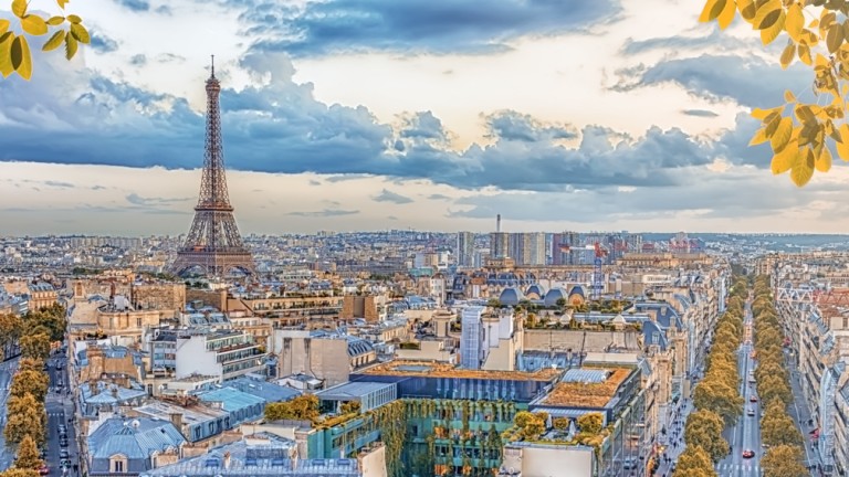 Искате ли да видите истинския Париж? Поемете по този път