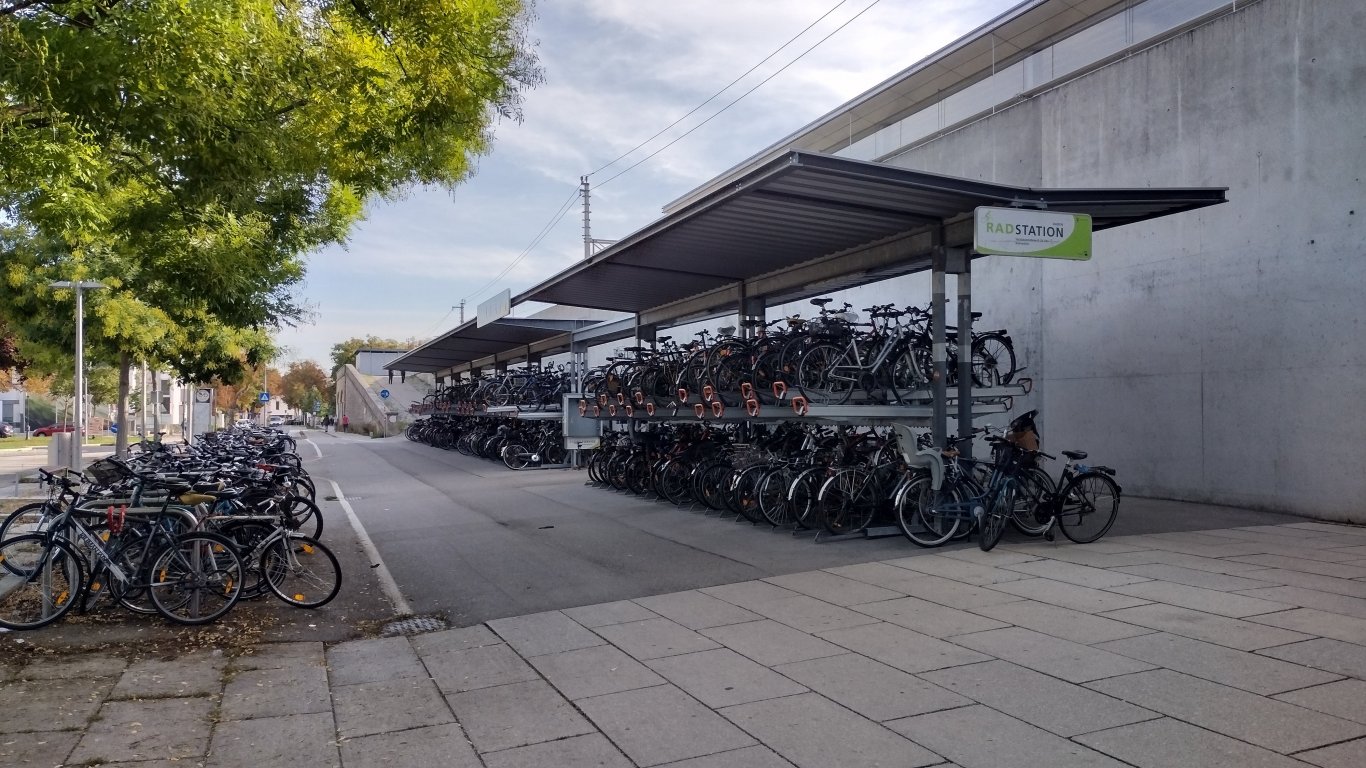 Паркинг за велосипеди в град Баден