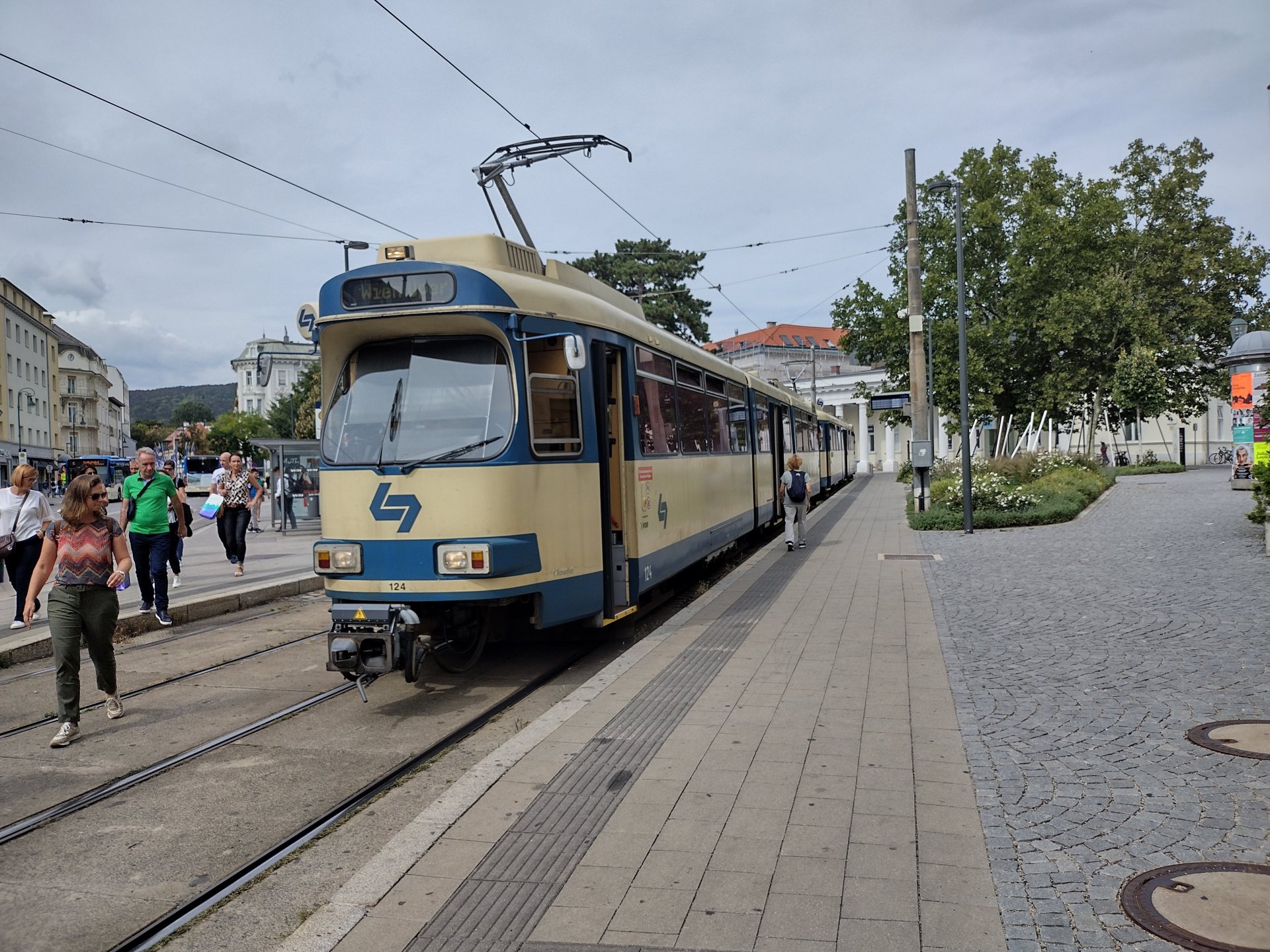 Трамваят до операта във Виена ще бъде запазен