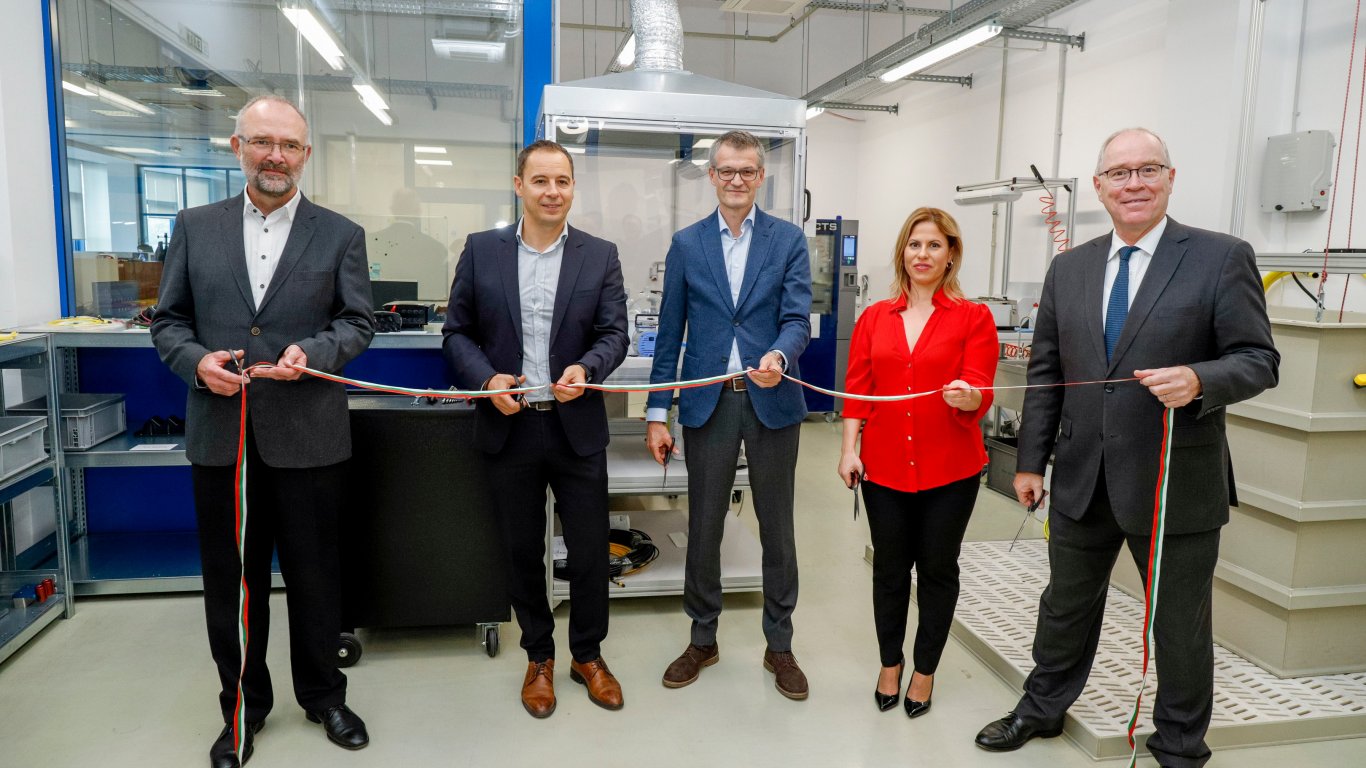 „R&М България Производство“ откри нова измервателна лаборатория в България