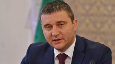 Бившият министър на финансите Владислав Горанов прогнозира че има много
