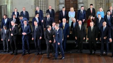 Европейската политическа общност е факт 44 лидери от континента