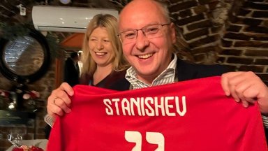 Лидерите на Партията на европейските социалисти ПЕС се събират днес