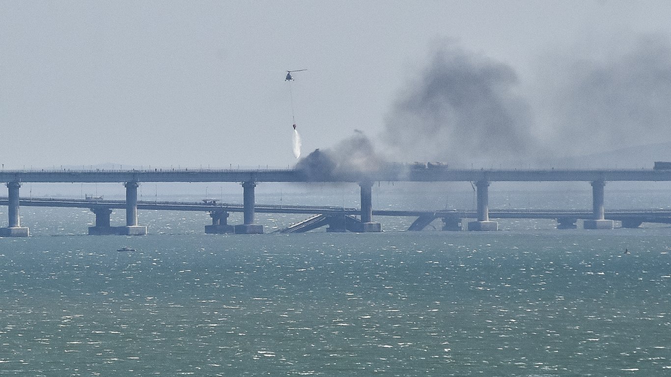 Началникът на руското следствие: Камионът бомба е тръгнал за Кримския мост от България