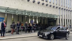 Ще се обърне ли тенденцията на поевтиняване на петрола, след удара от ОПЕК+