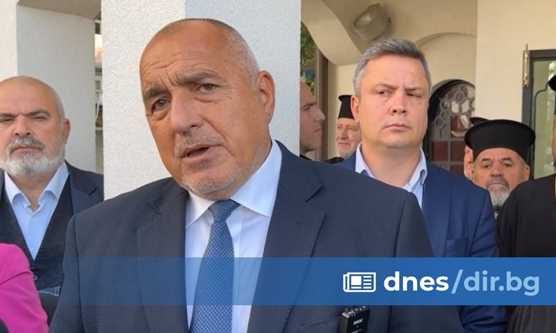 Лидерът на ГЕРБ Бойко Борисов призова ЦИК да осигури достъп