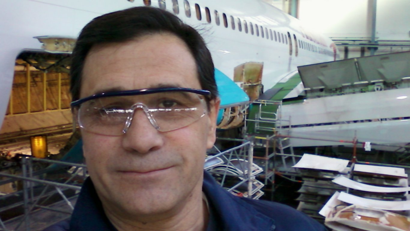 Орлин Георгиев един от шестимата българи с лиценз, издаден от Федералната авиационна администрация на САЩ (FAA)